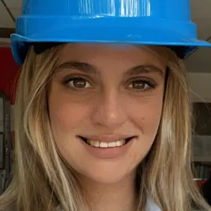 CV Maitre d’hôtel / conseillère de vente et location - réf.2503142027