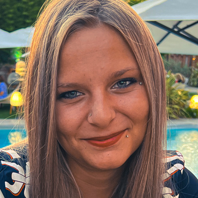 CV Coiffeuse / gestionnaire administrative