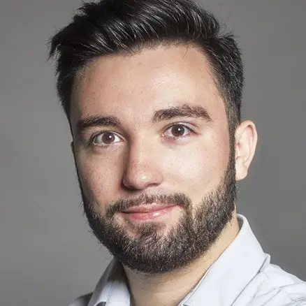 CV Chargé de marketing & communication