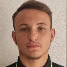 CV électricien / serveur - réf.251013193308