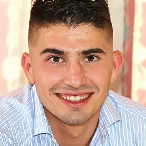 CV Poseur d’ameublement - réf.260127213113