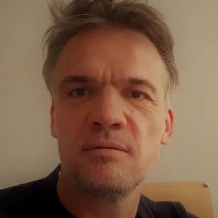CV Economiste