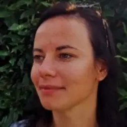 CV Architecte d'intérieur / designer graphique - réf.2607221554