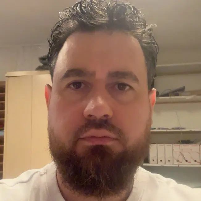 CV Menuisier expérimenté - réf.260910164724