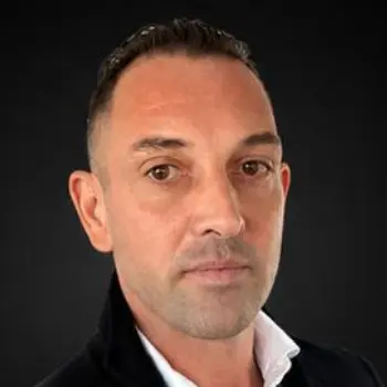 CV Commercial / vendeur conseiller clientèle - réf.2610011129