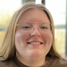 CV Adjointe au responsable de l’atelier maquette