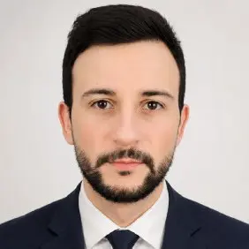 CV Ingénieur junior spécialisé en systèmes énergétiques électriques et énergies renouvelables